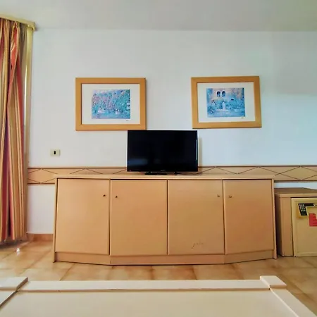 Appartement Apartment Near The Sea,Beautiful Garden View,Pool In Costa Del Silencio *