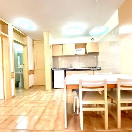 아파트 Apartment Near The Sea,Beautiful Garden View,Pool In Costa Del Silencio 코스타델실렌시오